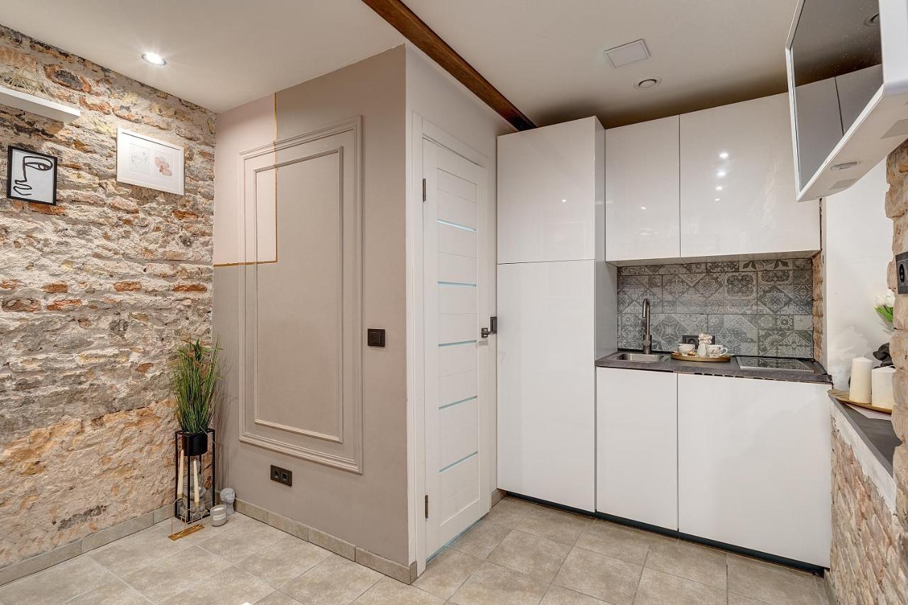 Mini Apartament By Town Hall, Self Chek-In Wilno Zewnętrze zdjęcie